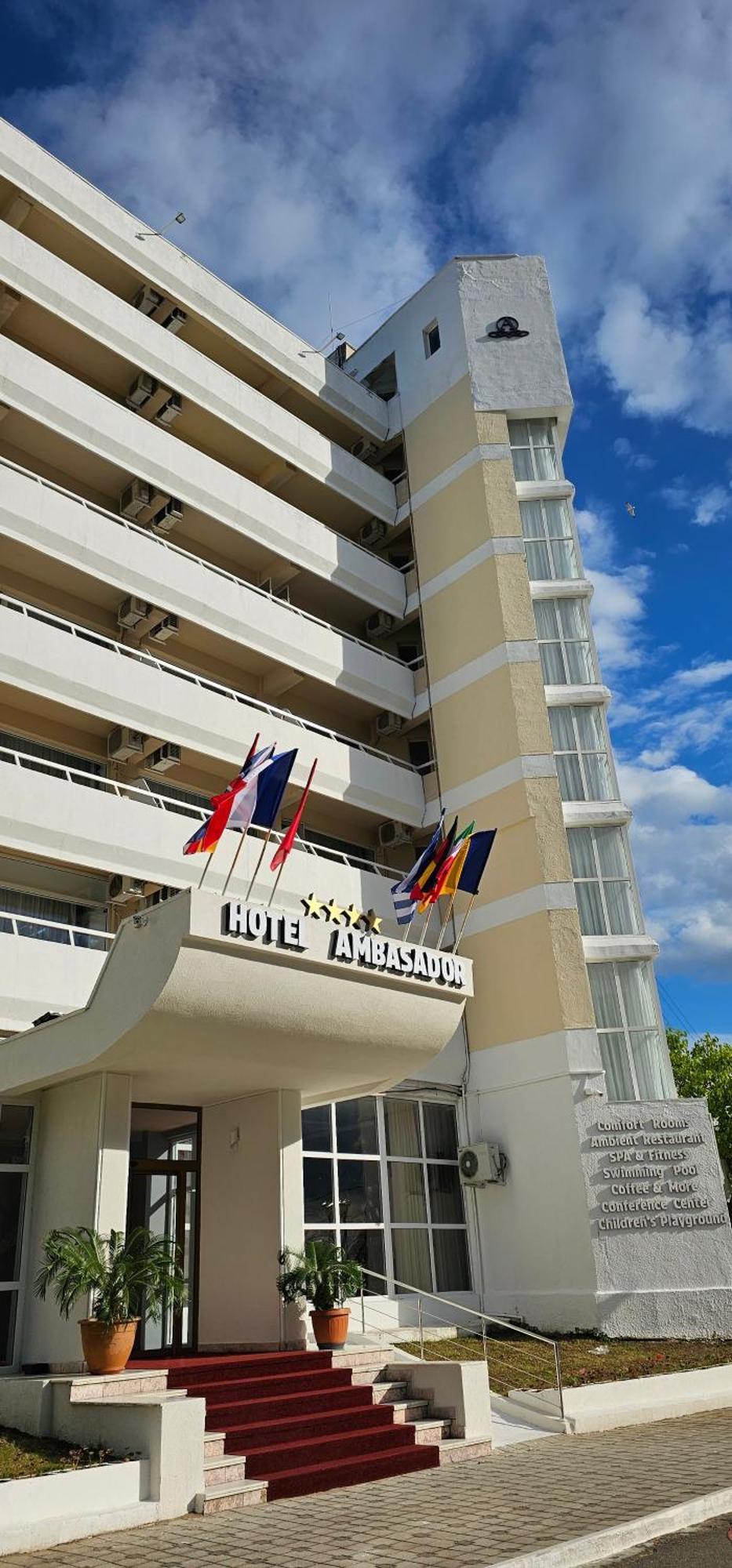 Hotel Ambasador มามายา ภายนอก รูปภาพ